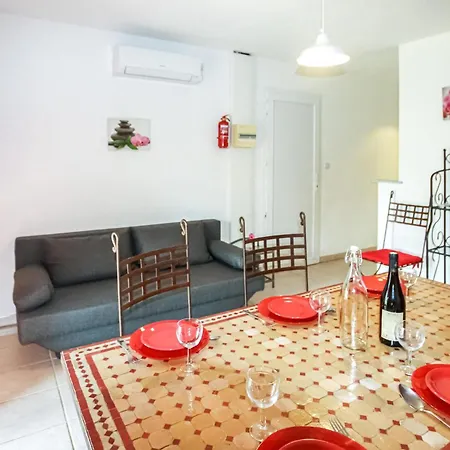 Awesome In With Wifi Holiday home Grospierres